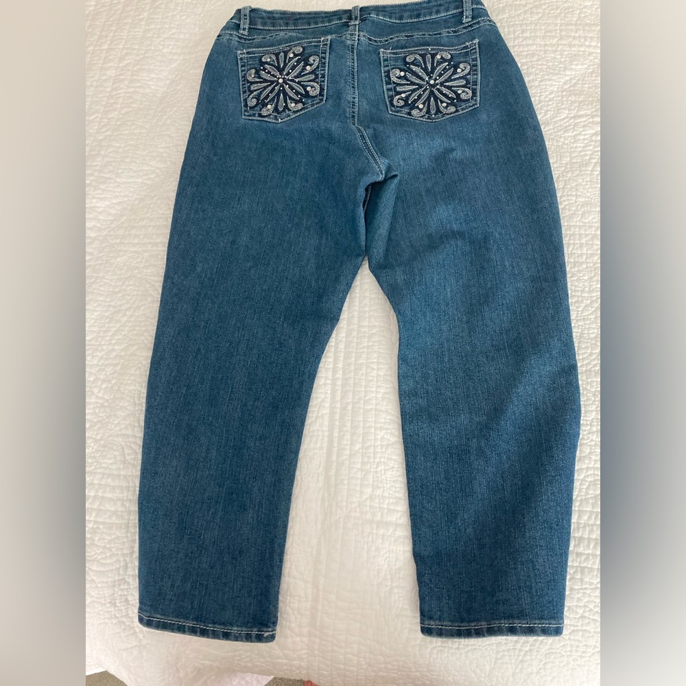 Dress Barn denim capris. Sz 12
